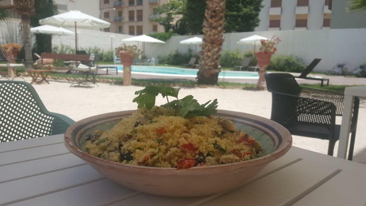 Giardini Mon Plaisir Hotel Trapani Luaran gambar